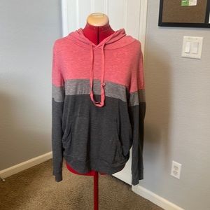 Tri color blocked pull over fitted hoodie. Sz M brand unknown like new as shown